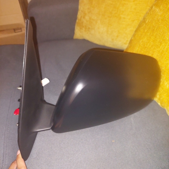 Toyota Tacoma Driver Side Mirror, 2012-2015 - Picture 4 of 6
